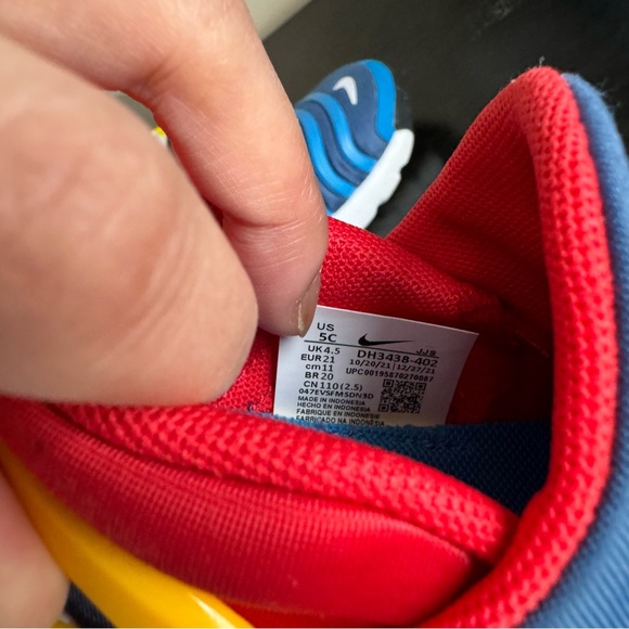 NIKE Toddler Dynamo Go Sneakers - Picture 4 of 5